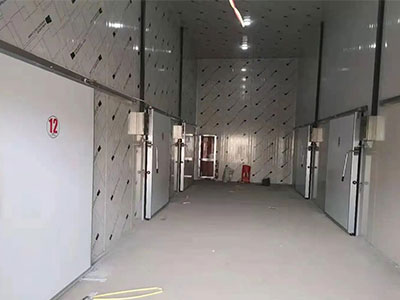 冷库工程扩建方案，，，，，客栈改建成冷库投资用度需要几多钱？？？